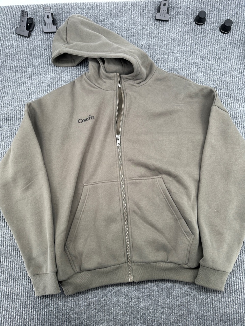 ComfRt Medium Milstone-grey Zip-up hoodie